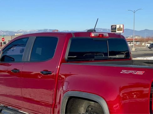Used 2020 Chevrolet Colorado ZR2 image 14