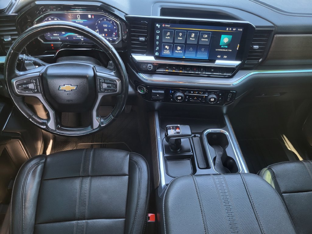 Used 2023 Chevrolet Silverado 1500 High Country w/ High Country Premium Package AWD/4WD image 29