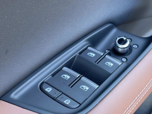 Used 2025 Audi Q7 3.0T Premium Plus w/ Premium Plus Package image 18