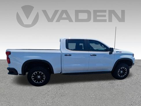 Used 2024 Chevrolet Silverado 1500 ZR2 w/ Technology Package AWD/4WD image 25