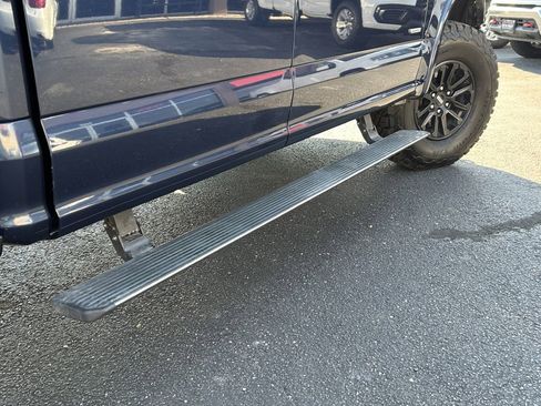 Used 2015 Ford F150 Platinum w/ Equipment Group 701A Luxury image 26