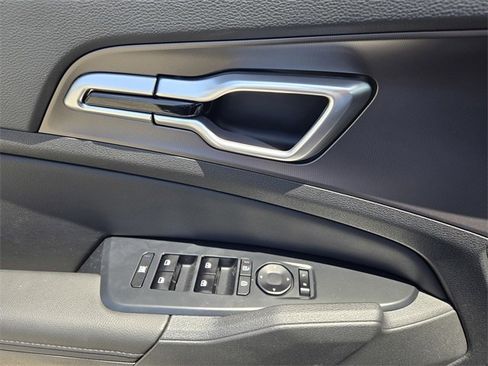 New 2026 Kia Sportage EX w/ EX Panorama Roof Package image 16