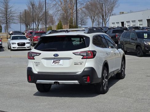 Used 2020 Subaru Outback Touring XT image 6