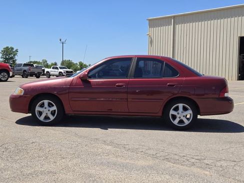 Used 2001 Nissan Sentra GXE FWD image 4
