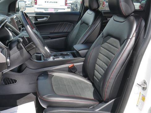 Used 2021 Ford Edge ST-Line w/ Class II Trailer Tow Package AWD/4WD image 25