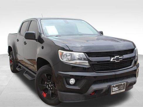 Used 2020 Chevrolet Colorado LT w/ Redline Special Edition image 3