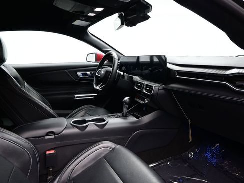 Used 2024 Ford Mustang GT Premium image 10