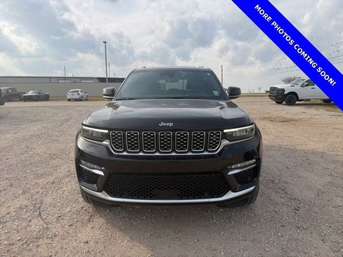 Used 2022 Jeep Grand Cherokee Summit w/ Advanced Protech Group IV image 2