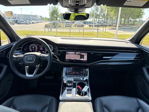 Used 2025 Audi Q7 3.0T Premium Plus AWD/4WD image 16
