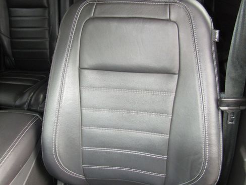 Used 2018 Ford Escape SEL image 22