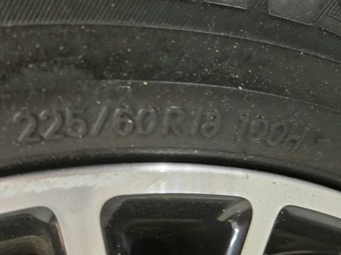 Used 2021 Ford Escape SEL FWD image 28