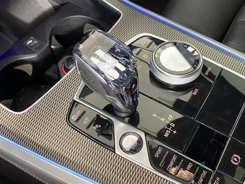 Used 2022 BMW X5 sDrive40i w/ M Sport Package image 21