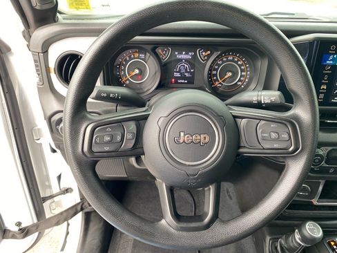 Used 2024 Jeep Gladiator Sport AWD/4WD image 99