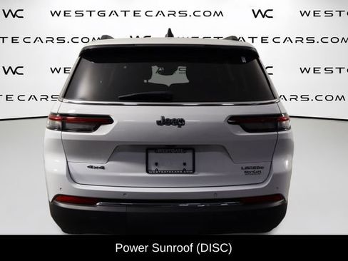 Used 2023 Jeep Grand Cherokee L Laredo AWD/4WD image 4