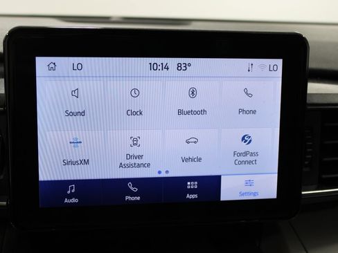 Used 2023 Ford Explorer XLT w/ Equipment Group 202A AWD/4WD image 32