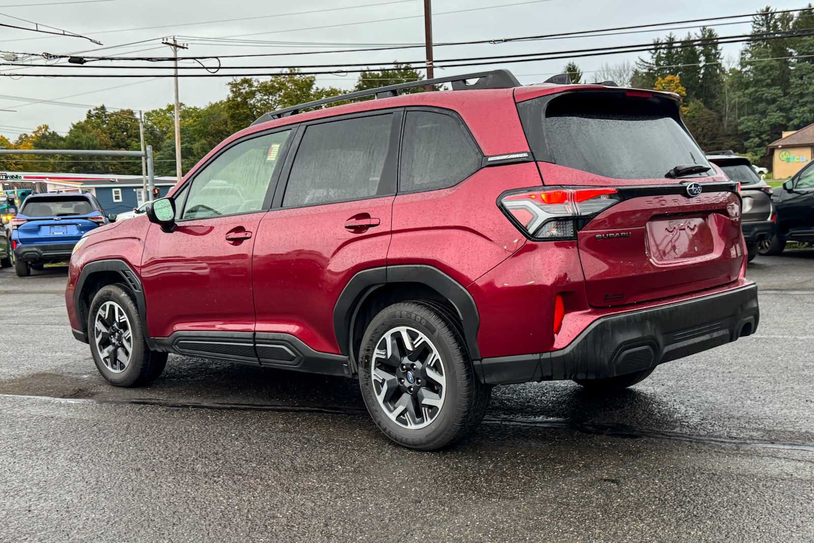 Certified 2025 Subaru Forester Premium AWD/4WD image 5