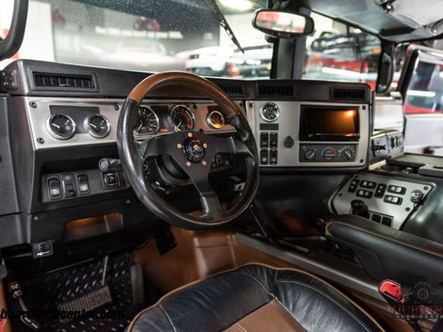 Used 2006 HUMMER H1 4-Door Open Top image 17