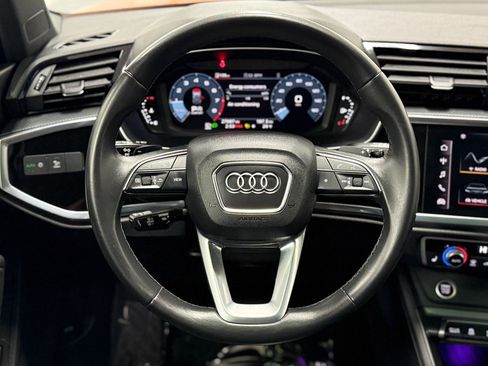 Used 2023 Audi Q3 2.0T Premium Plus w/ Premium Plus Package image 19