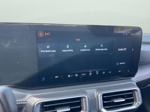 Used 2025 Ford Mustang Premium RWD image 29