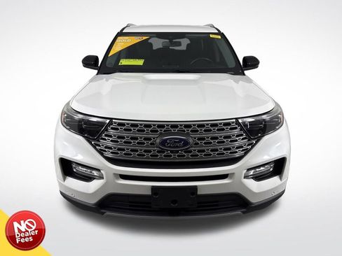 Used 2021 Ford Explorer Limited w/ Equipment Group 301A image 9