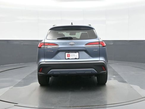 Certified 2026 Toyota Corolla Cross XLE w/ Convenience Package FWD image 8