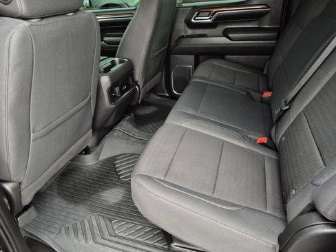 Used 2024 Chevrolet Silverado 1500 LT Trail Boss w/ Convenience Package II AWD/4WD image 22
