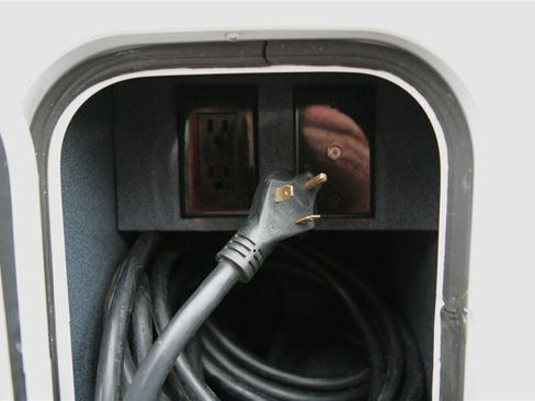 Used 2022 Ford E-450 and Econoline 450 Super Duty w/ Motorhome Prep Package image 12