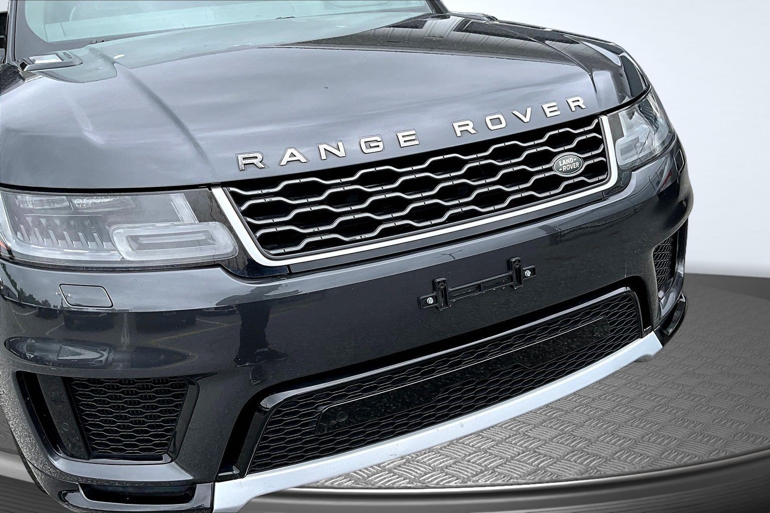 Used 2019 Land Rover Range Rover Sport HSE AWD/4WD image 29