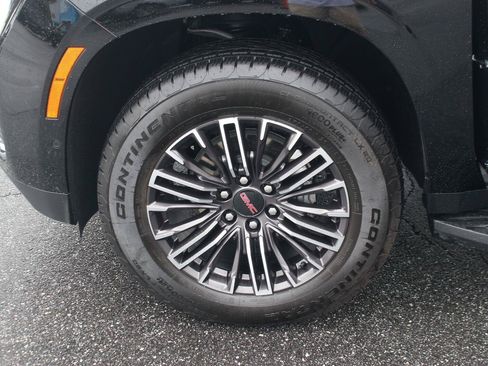 Used 2026 GMC Yukon Elevation AWD/4WD image 45
