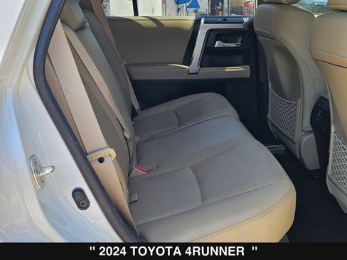 Used 2024 Toyota 4Runner Limited AWD/4WD image 27