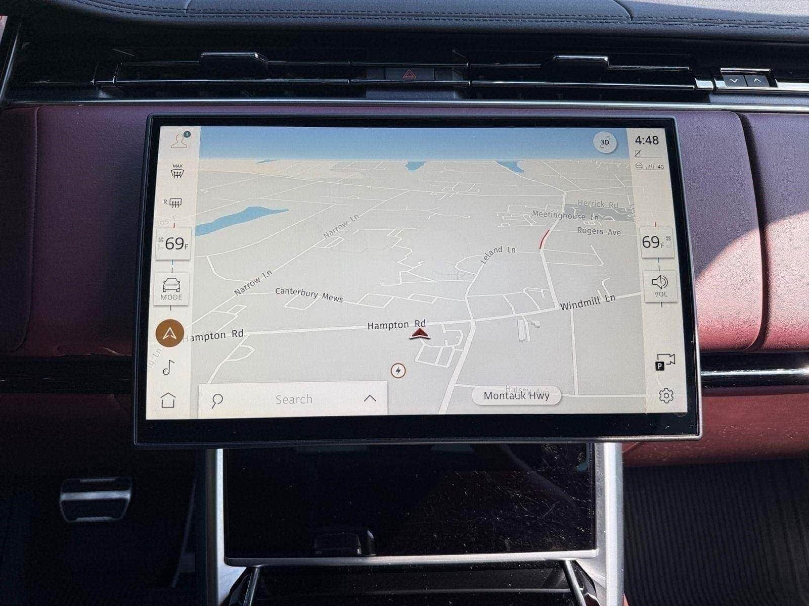 Certified 2025 Land Rover Range Rover SE AWD/4WD image 14
