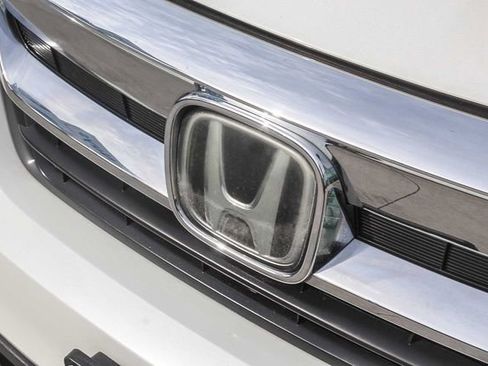 Used 2019 Honda Pilot LX image 16