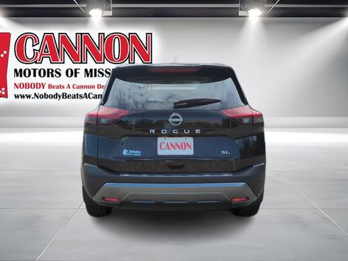 Used 2023 Nissan Rogue SL w/ SL Premium Package FWD image 6