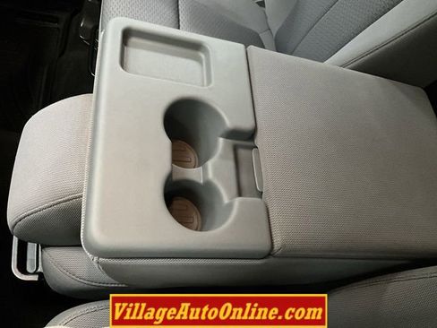 Used 2013 Ford F150 XLT w/ Luxury Equipment Group image 20