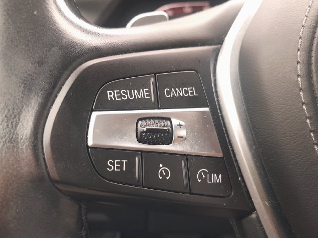 Used 2019 BMW X5 xDrive40i w/ Convenience Package AWD/4WD image 6