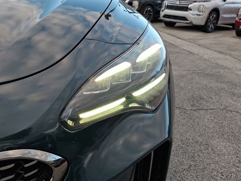 Used 2022 Kia Stinger GT1 image 10