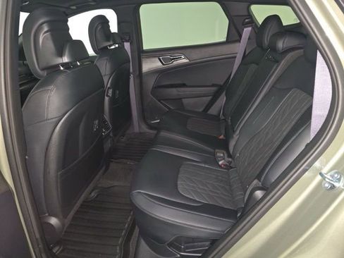 Used 2025 Kia Sportage X-Line AWD/4WD image 6