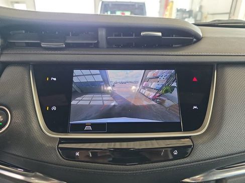 Certified 2022 Cadillac XT6 Luxury w/ LPO, Floor Liner Package image 23
