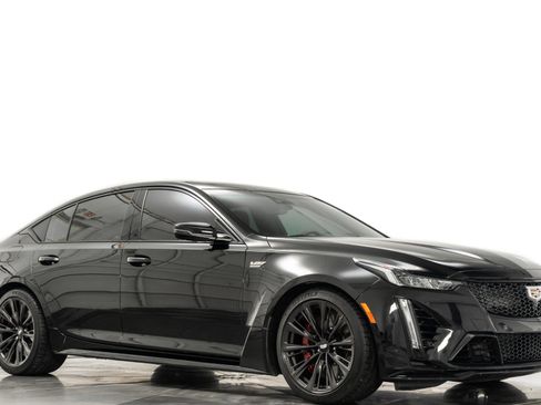 Used 2024 Cadillac CT5 V Blackwing w/ Parking Package image 33