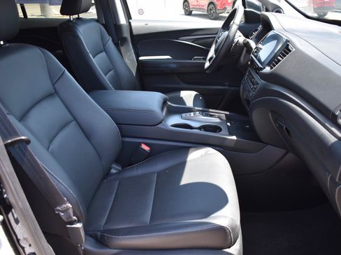 Used 2025 Honda Ridgeline RTL image 16