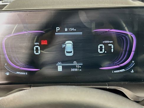 Used 2025 Kia Telluride S FWD image 19