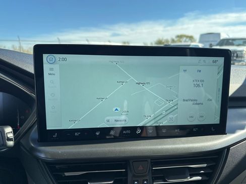 New 2026 Ford Escape SE image 24