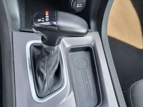 Used 2022 Dodge Charger SXT RWD image 23