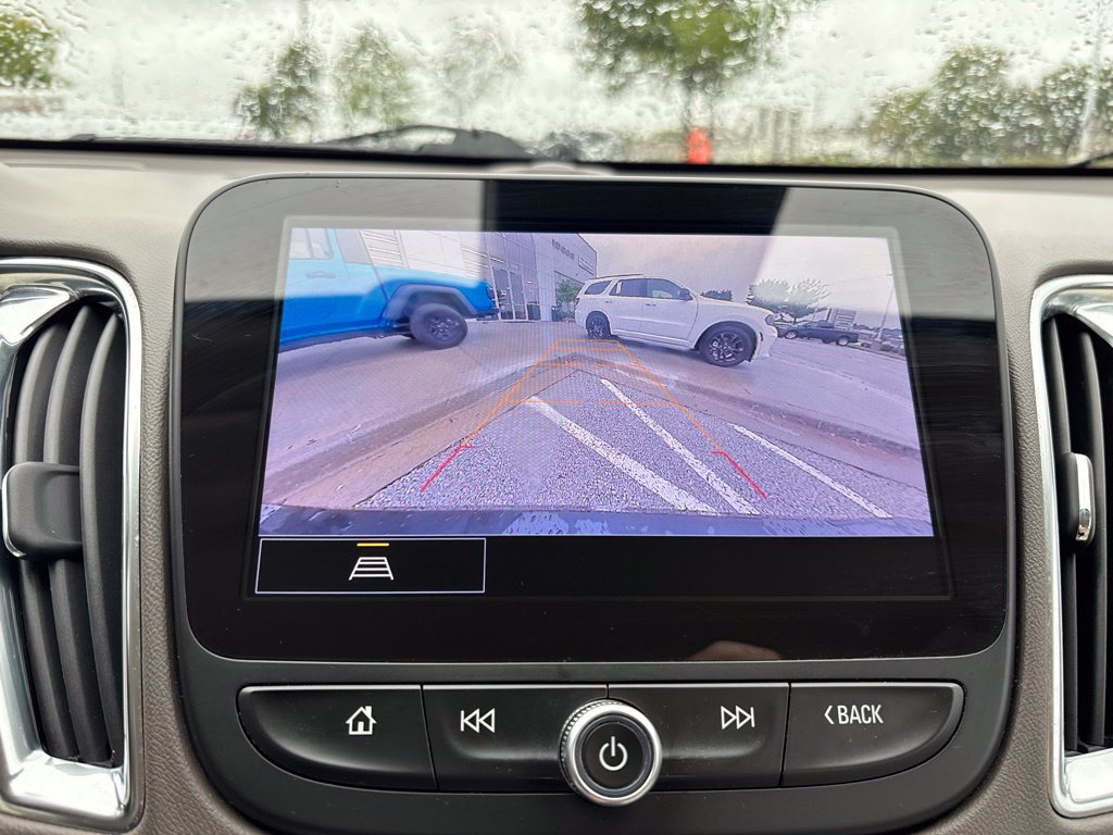Used 2024 Chevrolet Malibu LT FWD image 41