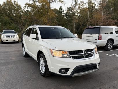 Used 2017 Dodge Journey SXT w/ Comfort/Convenience Group