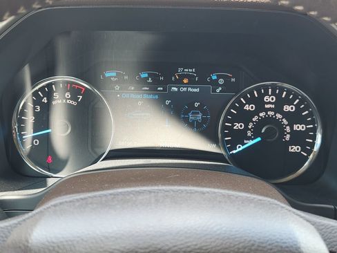 Used 2019 Ford F150 Lariat w/ Equipment Group 502A Luxury AWD/4WD image 16