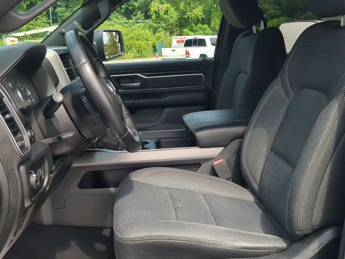 Used 2019 RAM 1500 Big Horn AWD/4WD image 12