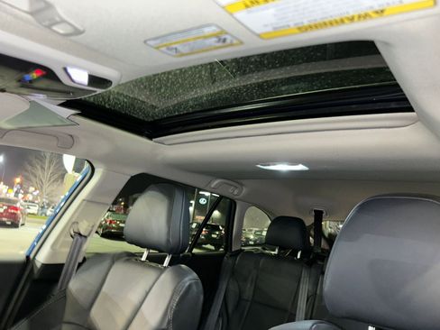 Used 2022 Subaru Outback Limited XT image 30