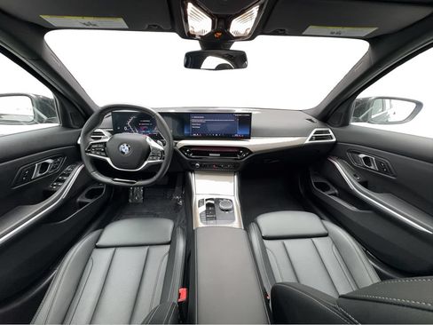 Used 2025 BMW 330i Sedan RWD image 38