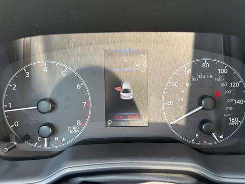 Used 2025 Toyota Corolla LE FWD image 37